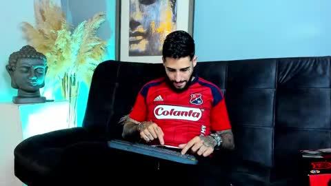 Vincent Sartori online show from November 19, 9:14 pm