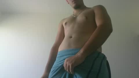 whiiteprince online show from December 11, 8:38 am