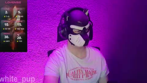 white_pup online show from March 1, 7:46 pm