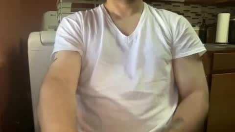 wildip601 online show from June 14, 1:24 pm