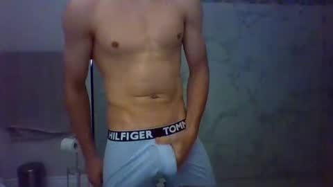 will0_24 online show from June 2, 2:12 am