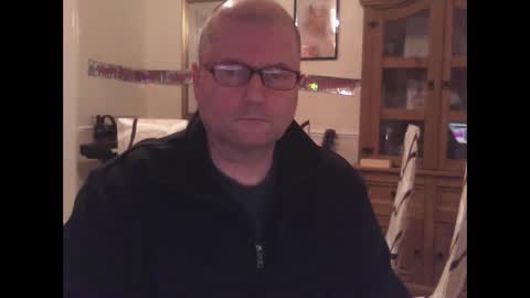 wobble444 online show from April 12, 12:25 am