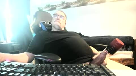 wowsers2022 online show from April 4, 3:53 pm