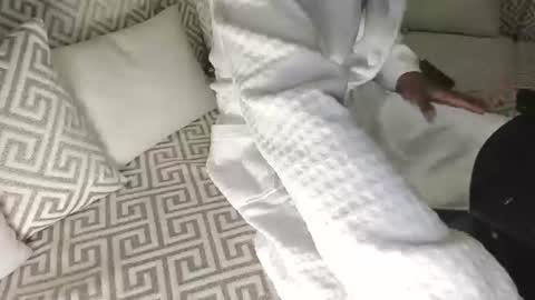 Body online show from June 16, 10:56 pm
