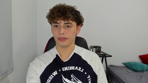 xhan online show from December 3, 4:35 am