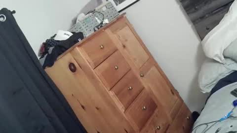 cant tell online show from February 21, 8:15 am