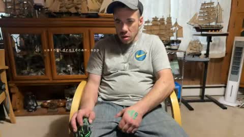 ScubaSteve online show from April 29, 11:22 pm