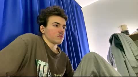 yayay333 online show from March 9, 3:00 am