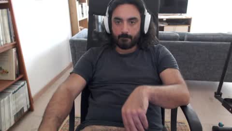 yeeaahoo online show from July 15, 2:13 pm