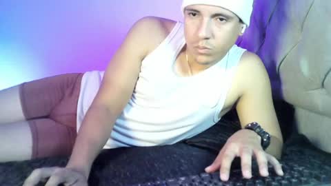 Yonat online show from April 2, 12:30 am