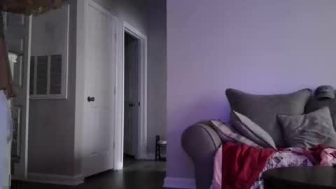 kindahorny online show from September 9, 10:41 pm