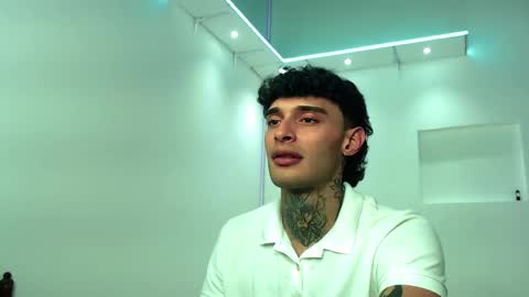 Angel online show from March 2, 11:01 pm