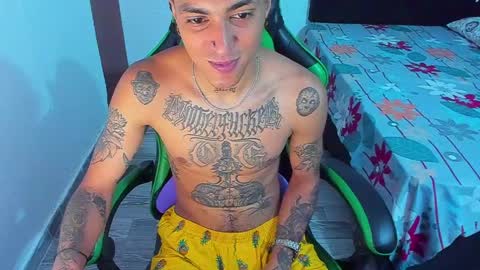 BiG Zafiro online show from June 6, 12:00 pm