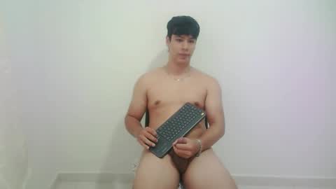zeus_183 online show from March 14, 1:29 pm