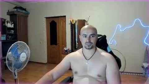 Ziesh online show from June 10, 6:52 pm