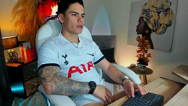 Matias Murrier online show from March 31, 11:56 am