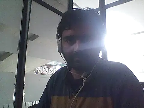 JohnBond009 online show from August 5, 10:31 am