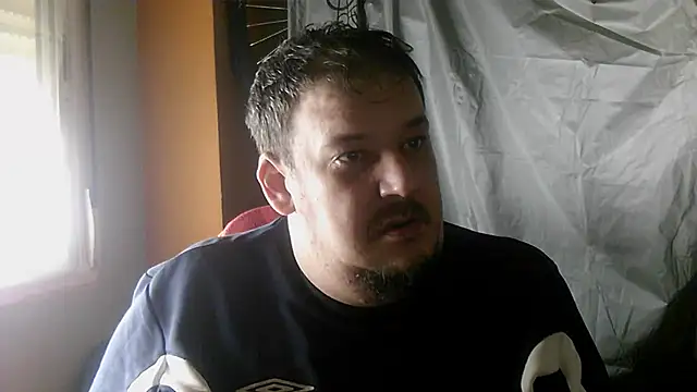 porkorossy online show from April 9, 7:36 am