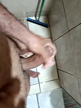 willsafado02 online show from November 4, 8:43 pm