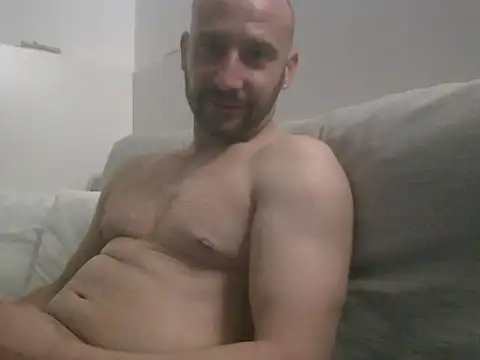 Smileboy698 online show from May 4, 11:39 pm