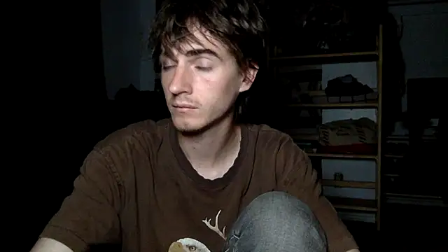 spicylaboi online show from April 2, 4:32 am