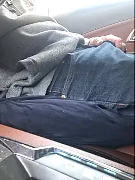 Sting21  online show from April 18, 2:07 pm