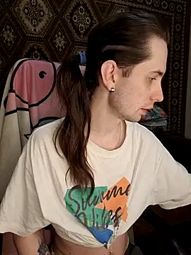 Nikki Sandy online show from February 16, 12:11 am