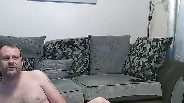 Safaslave online show from November 16, 9:17 pm