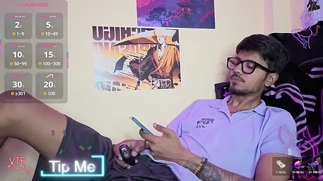just fucks online show from April 3, 9:22 pm