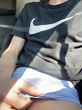 Maxthekid online show from March 6, 10:41 am