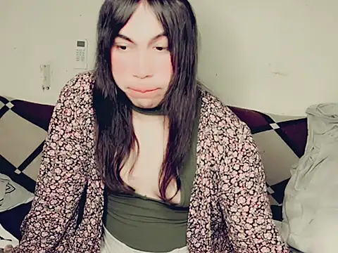 evelyntvsexy online show from June 3, 2:33 pm