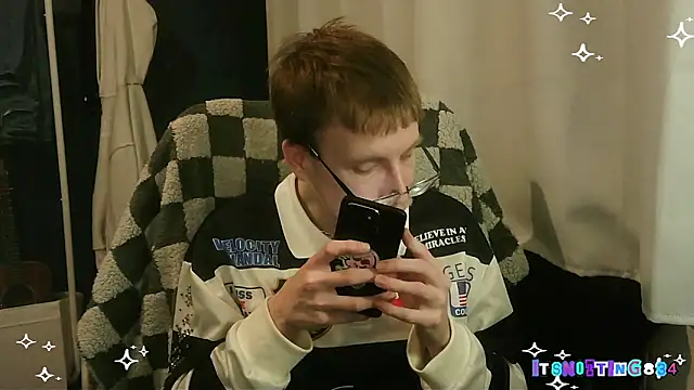 Itsnotting834 online show from April 6, 8:09 pm