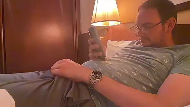 Hebrewhammers42 online show from July 24, 6:26 pm