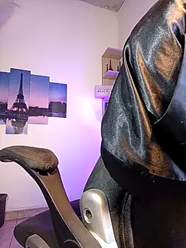 Naughty Charly online show from May 3, 5:15 pm