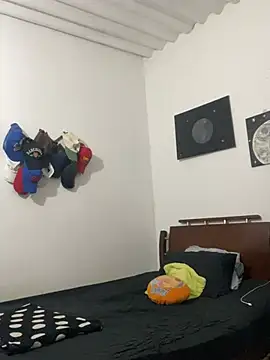 Twinscolom online show from March 17, 12:29 pm