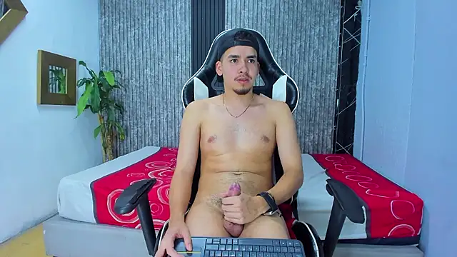 Mike 0233  online show from February 3, 6:40 am