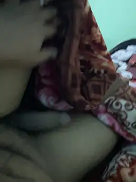 bebaboyes01 online show from October 23, 5:49 pm