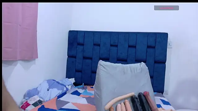 JoseRumbero26 online show from May 13, 4:26 pm