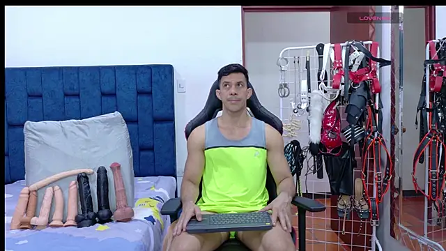 JoseRumbero26 online show from May 11, 11:23 am
