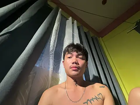 cutievrinx online show from July 13, 4:58 am