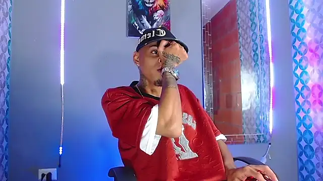 Liam lee online show from March 31, 11:50 pm