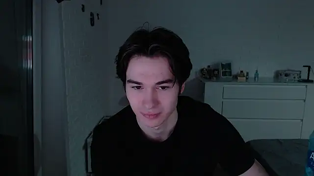 MarkusDean online show from March 20, 5:28 pm