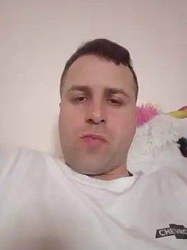 LucianM6 online show from March 30, 9:10 am