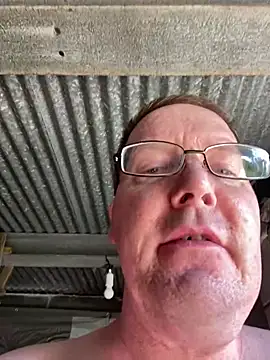 jjiggler2 online show from April 5, 7:10 pm