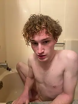 CreamyAustin online show from March 2, 2:00 am