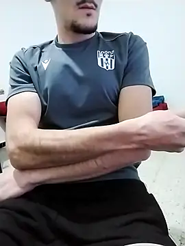 Zoro 23cm online show from February 1, 10:08 pm