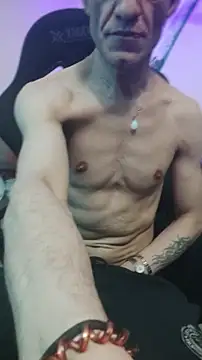 Aktorihann online show from April 6, 11:05 pm