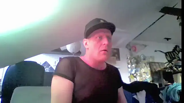 Bigthroaterboy online show from June 3, 6:35 pm