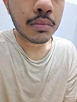 alesssterling online show from April 11, 3:35 am