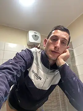 Gionnytav online show from February 9, 5:39 pm